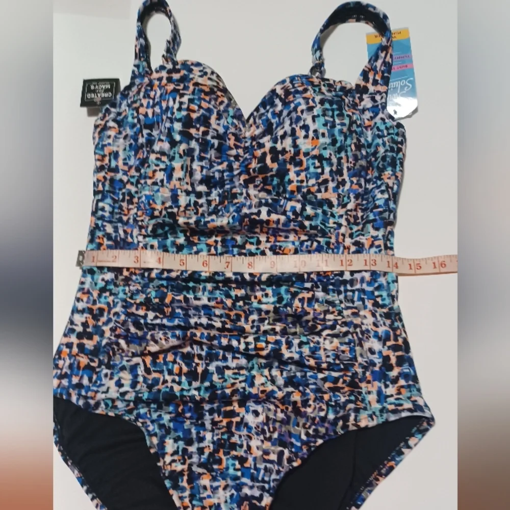 SWIM Solutions Women's Black Multi-Color Sherred Swimsuit. Size 16 - Picture 11 of 16